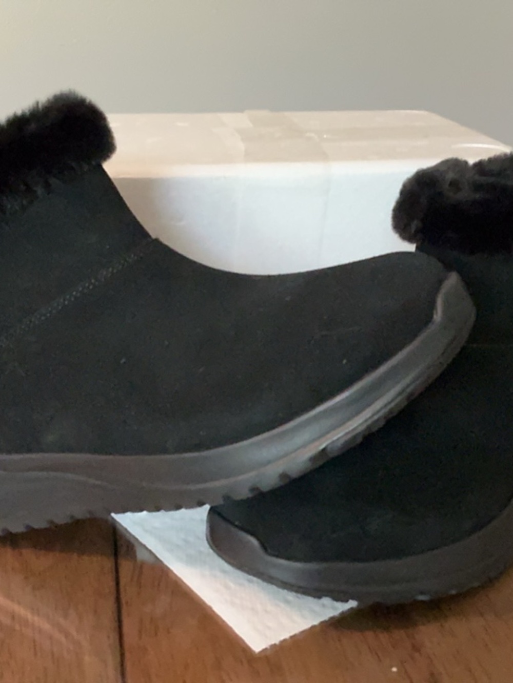 Sketchers bootie